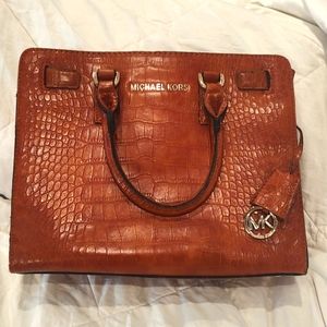 Michael kors purse
